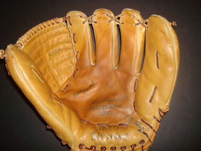 Don Drysdale Spalding 42-227 Front